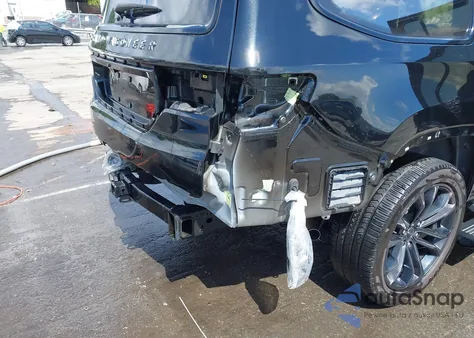 2022 Jeep Grand Wagoneer Series Ii Obsidian 4X4 from USA, damaged, VIN 1C4SJVFJ3NS151686